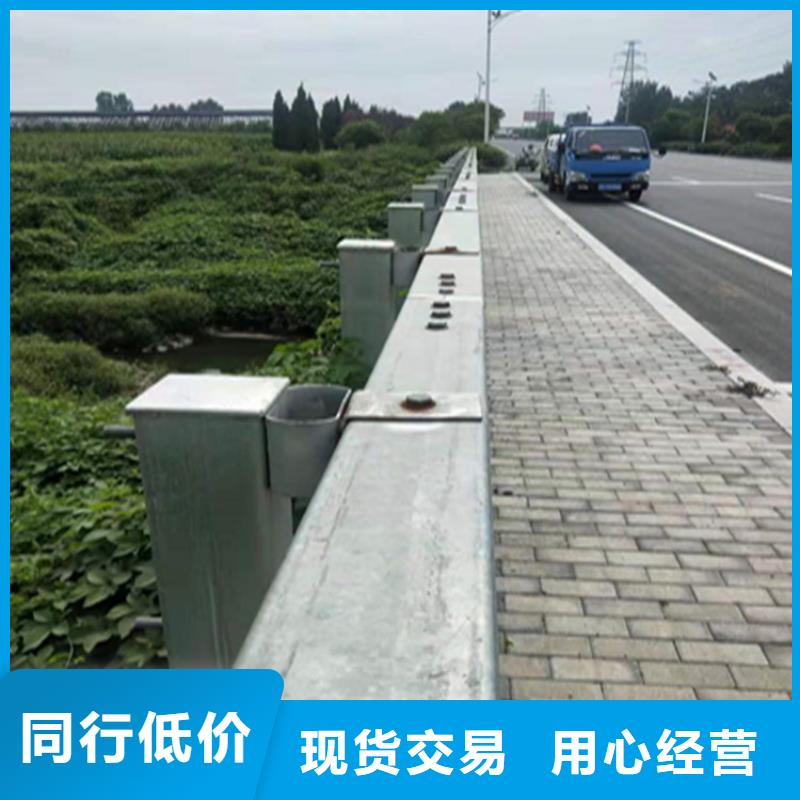 灯光护栏-道路隔离护栏价格按需设计