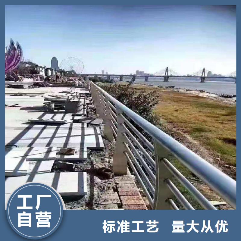 【灯光护栏道路隔离护栏厂家可定制】