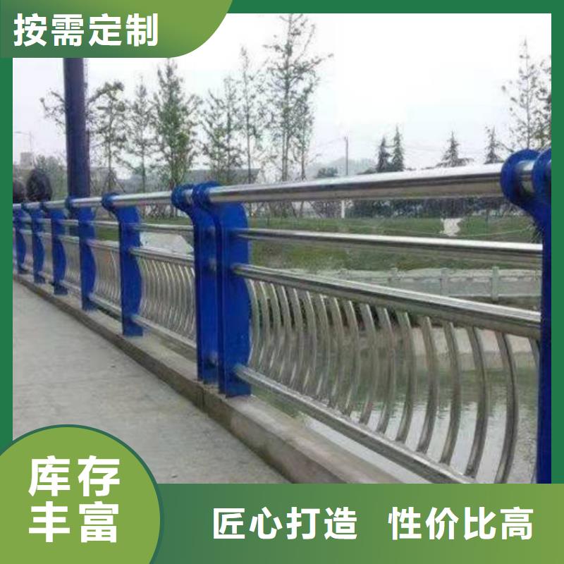护栏中央分隔栏用品质赢得客户信赖