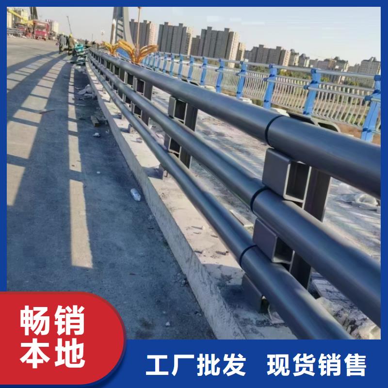 道路护栏异形四横梁防撞护栏厂家货源稳定