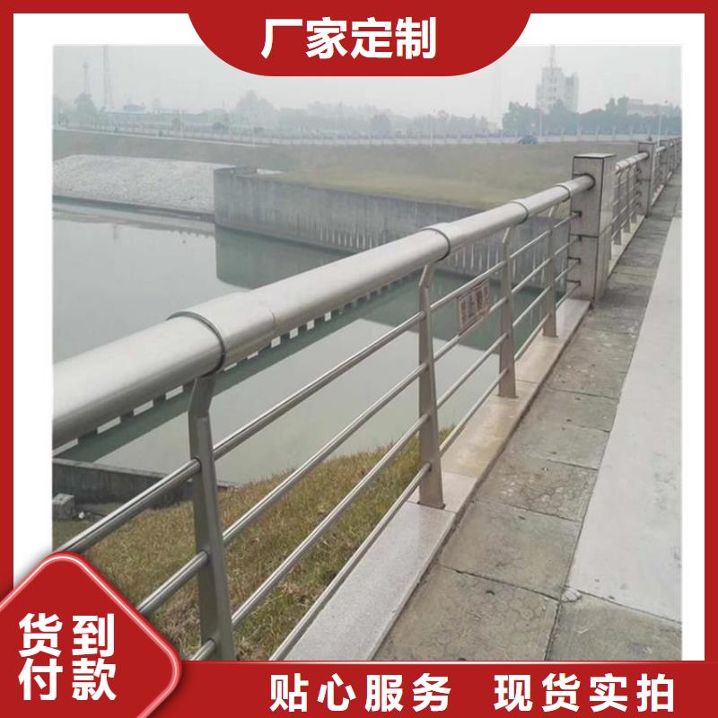 灯光护栏实拍展现