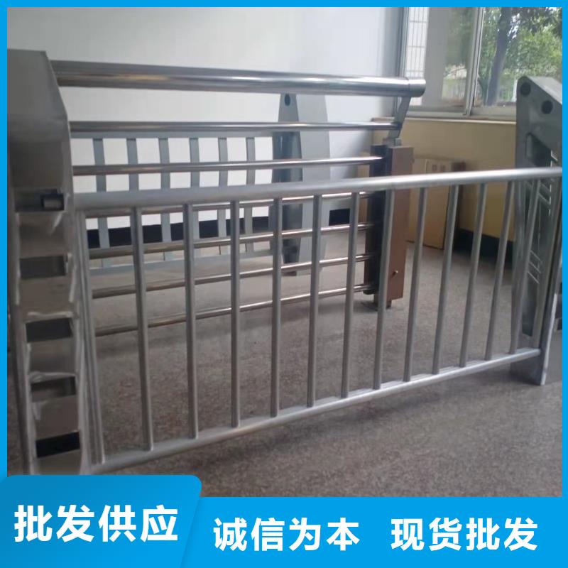 立柱桥梁防撞护栏视频-乐平|浮梁|赣州|吉安|宜春|新余|上饶金鑫立柱桥梁防撞护栏_ 金鑫金属制造(景德镇市分公司)