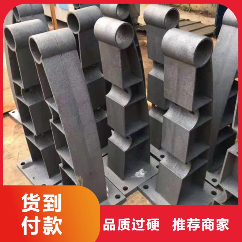 防撞护栏 仿木护栏价格有优势