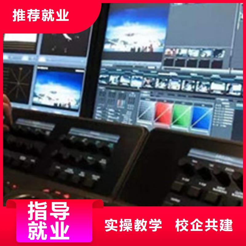 保证学会【计算机培训】-挖掘机钩机培训学校哪家好学真技术_v651.com