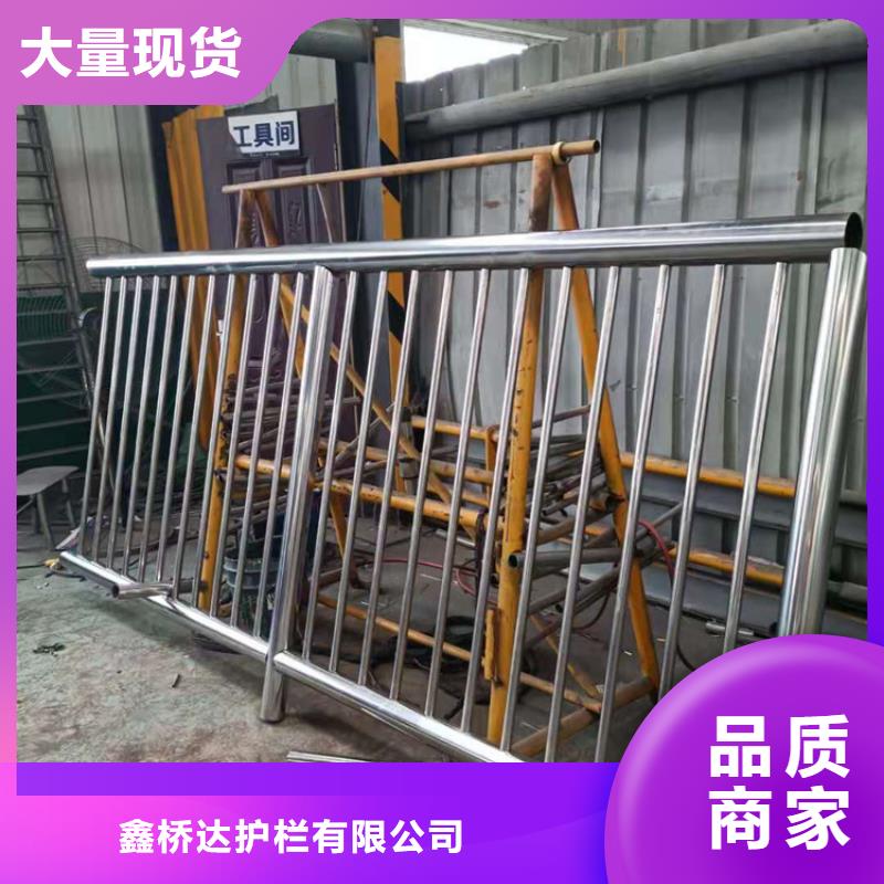 桥梁栏杆_LED防护栏杆厂家货源