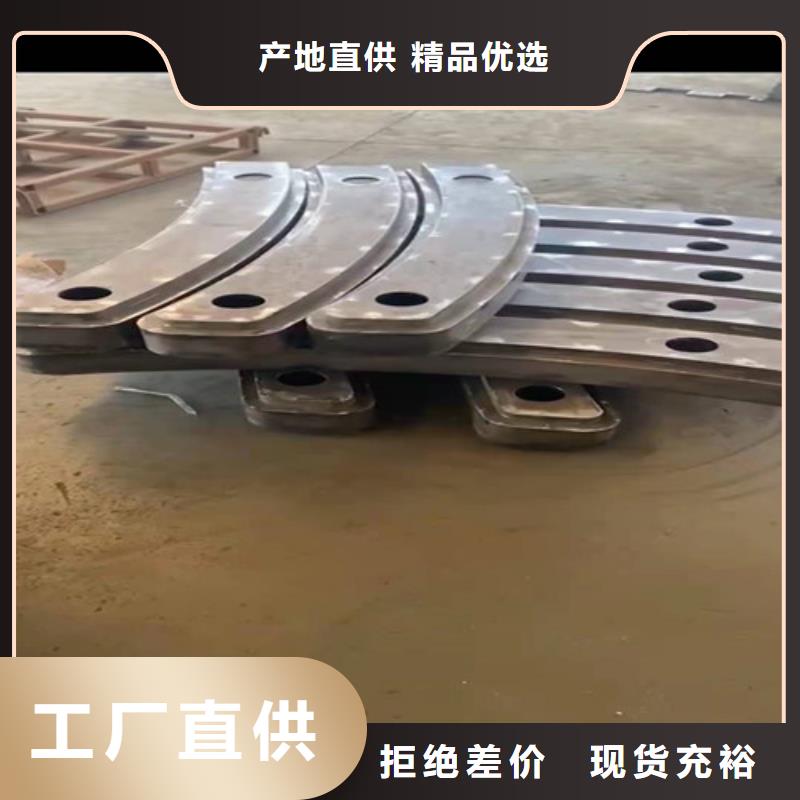 护栏国道抗冲击围栏让客户买的放心