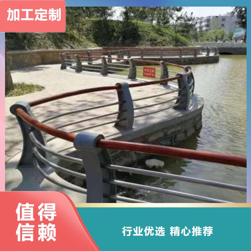 护栏热镀锌立柱源头把关放心选购