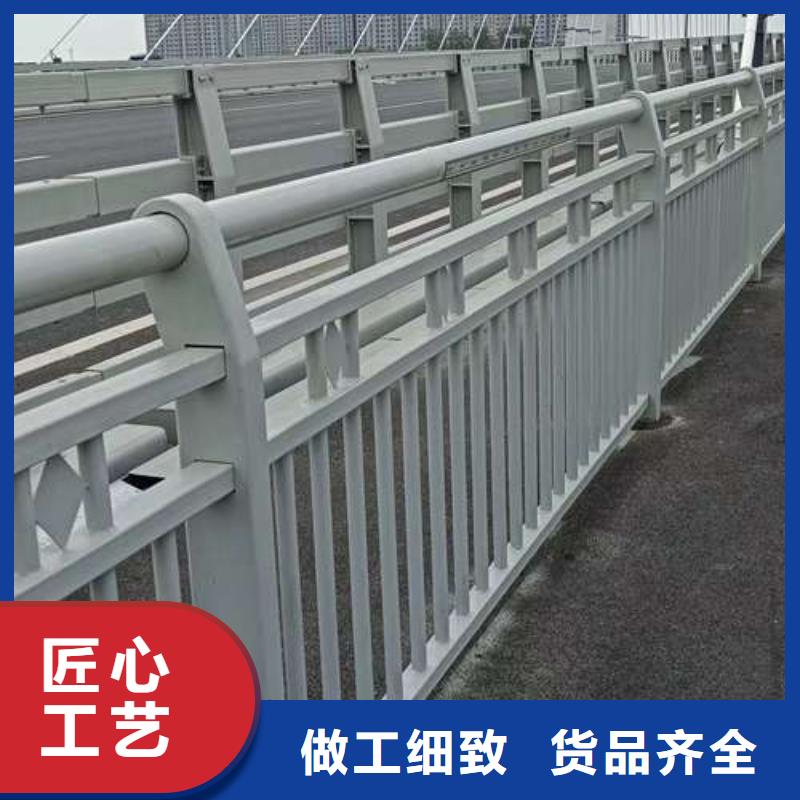 护栏桥梁护栏厂厂家拥有先进的设备