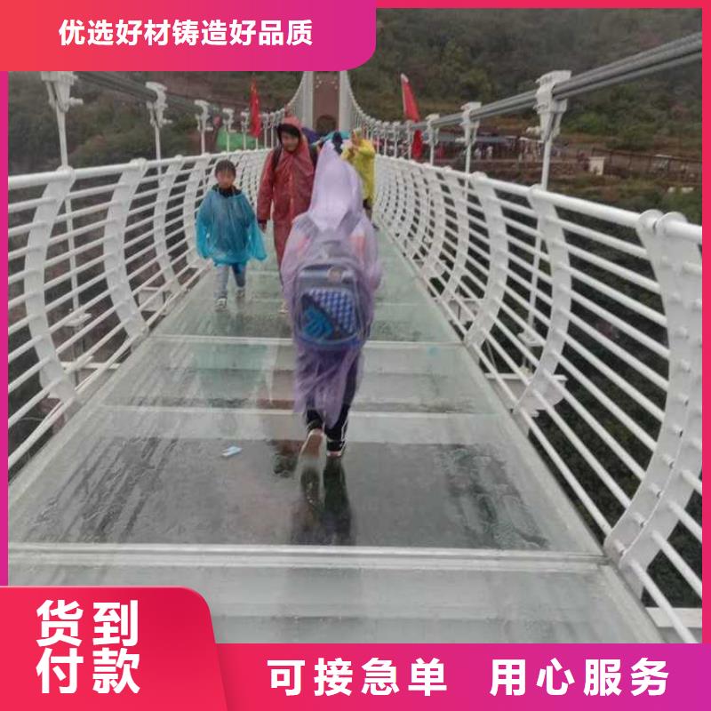  灯光护栏做工细致