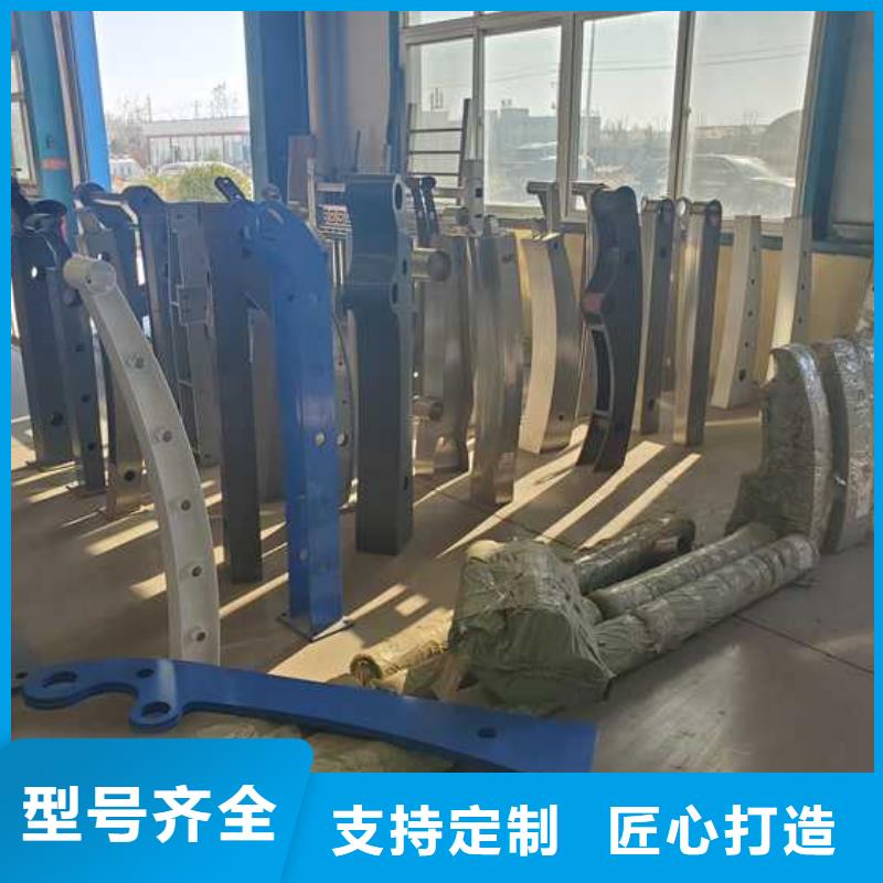 灯光护栏河道护栏工程施工案例