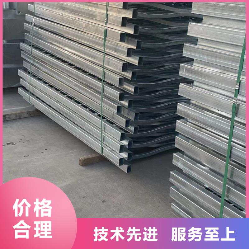 桥上防撞钢护栏、桥上防撞钢护栏出厂价