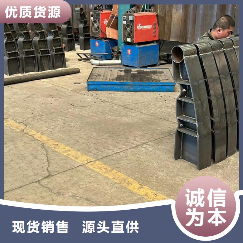 灯光护栏市政道路防护栏一手货源源头厂家