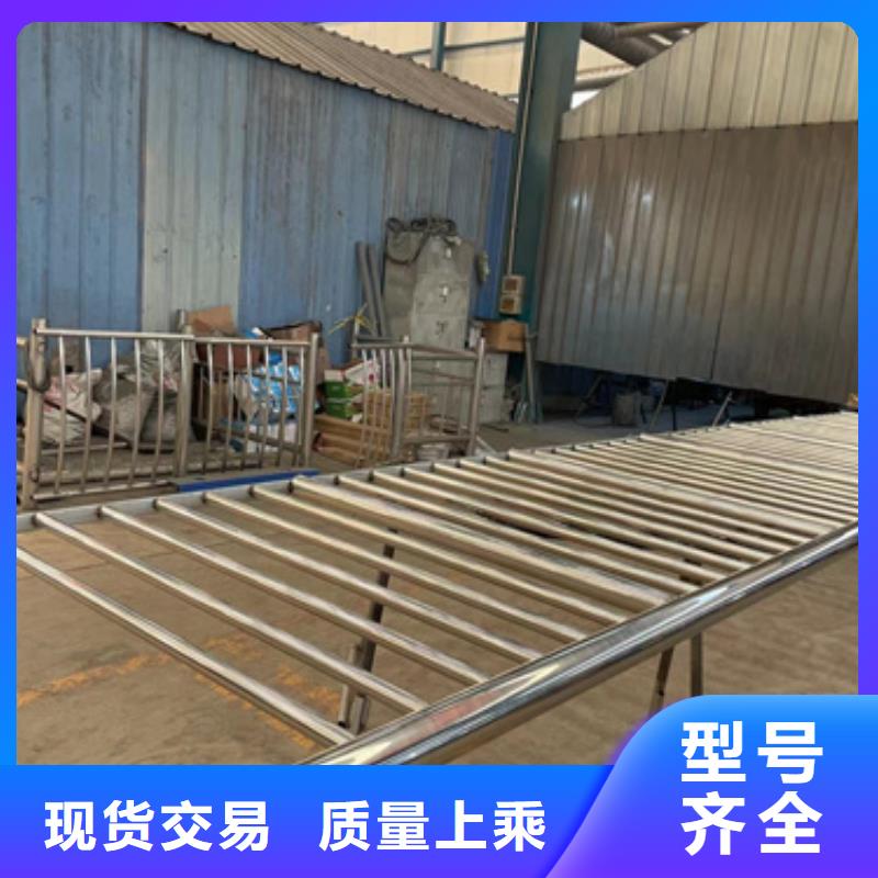 桥梁防撞护栏河堤护栏应用范围广泛
