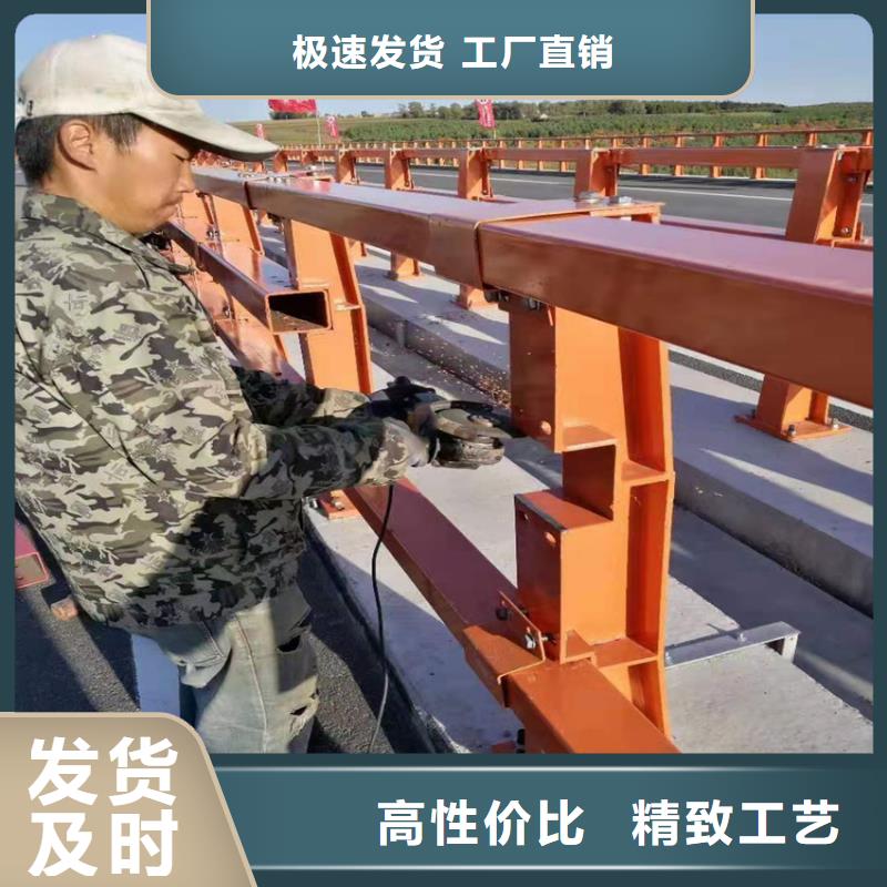 保质保量：钢结构防撞护栏