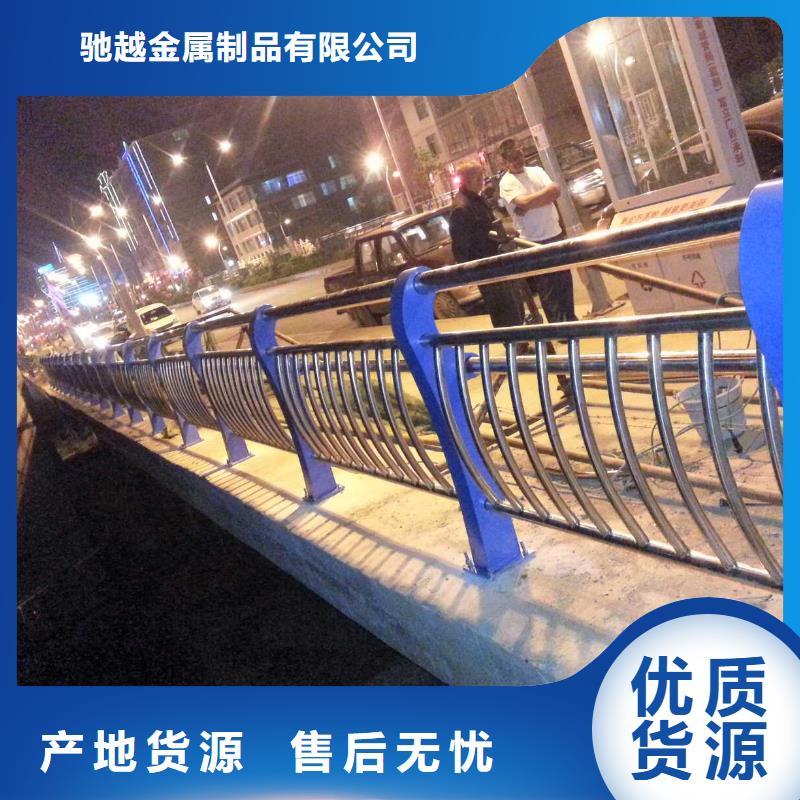 河道护栏钢背木护栏实力优品