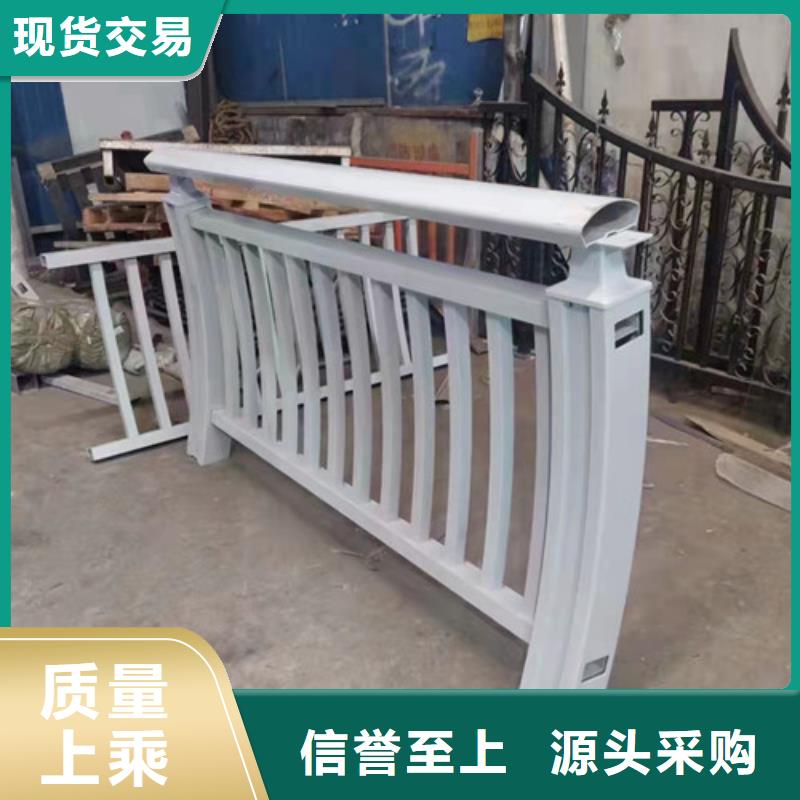 道路护栏灯光防撞护栏工程施工案例