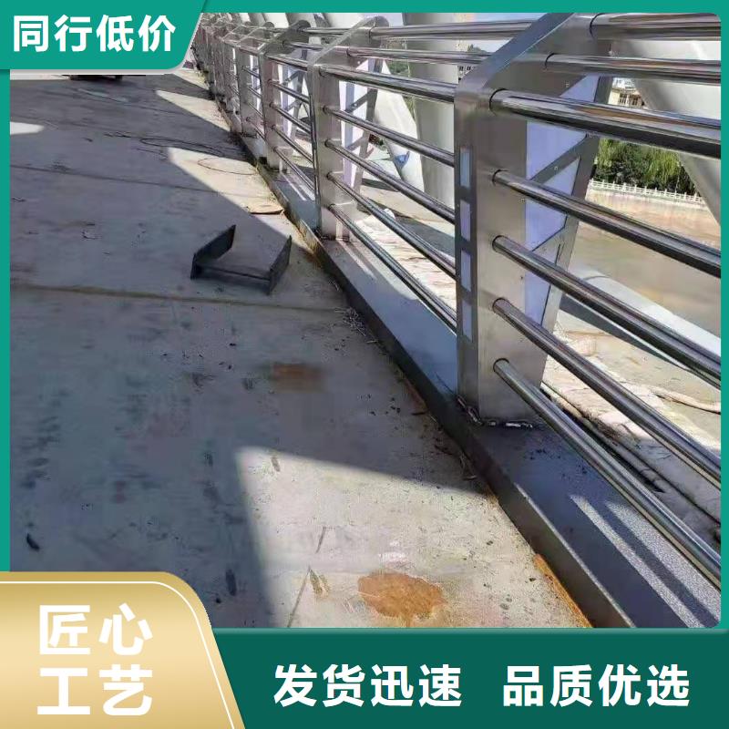 防撞护栏,道路护栏品质无所畏惧