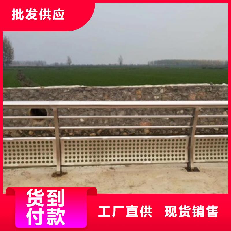 景观护栏,景观仿木护栏好品质经得住考验