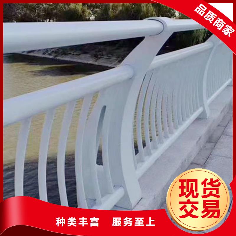 灯光护栏灯光防撞护栏交货准时